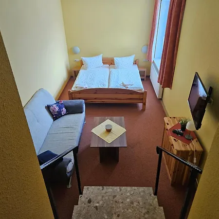 Pensjonat Cafe Koenig 3*